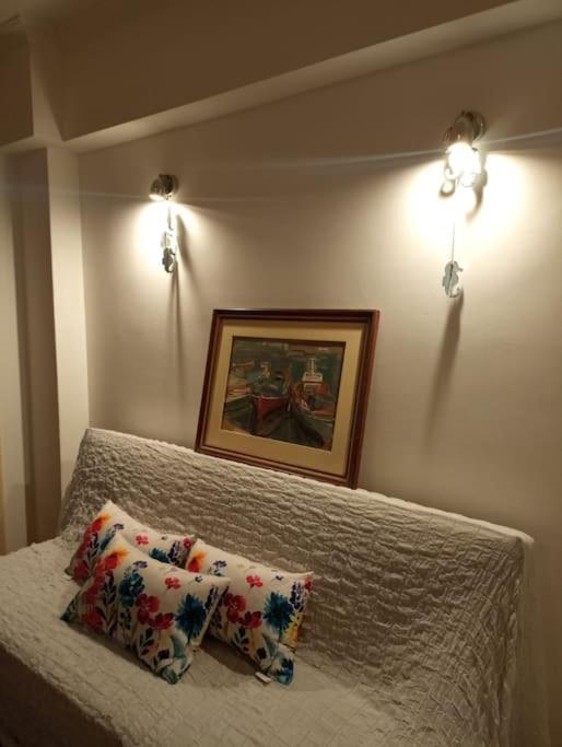 Romantic Apartment Ideal For Women! Athena Bagian luar foto
